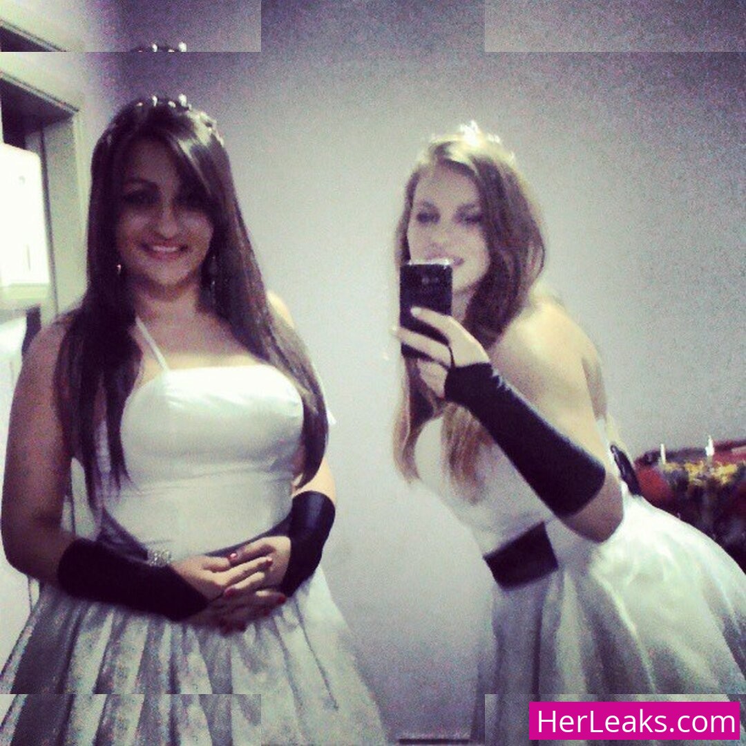 Julia Garcia - Image 37