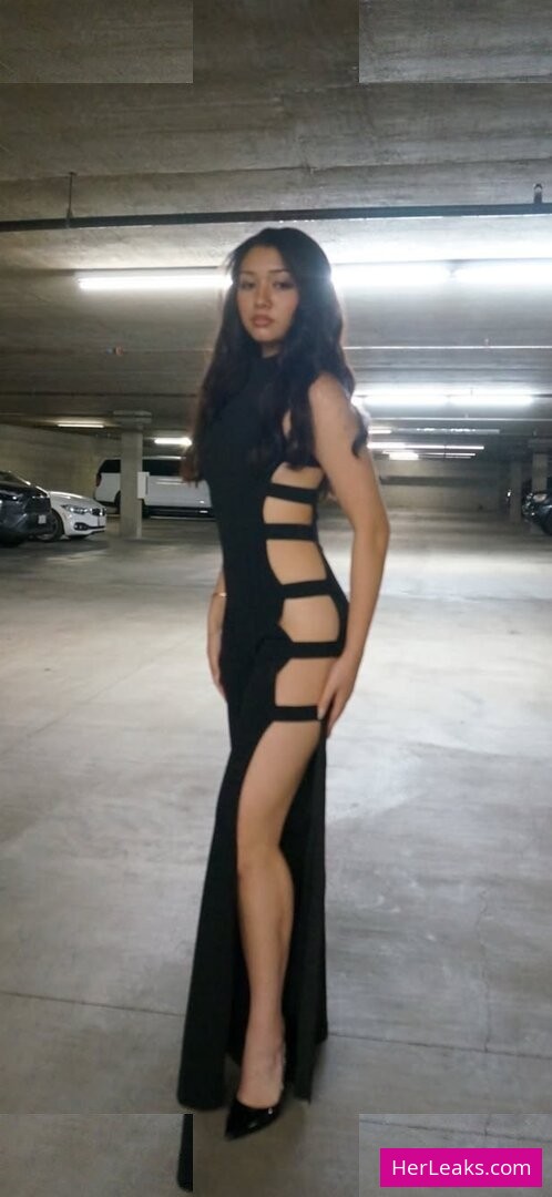 Julia Garcia - Image 12
