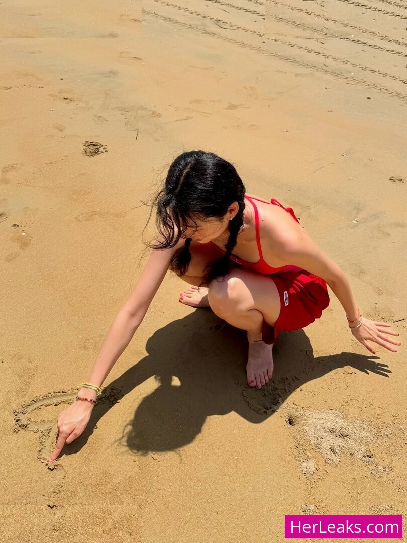 Jung Ho-yeon - Image 173