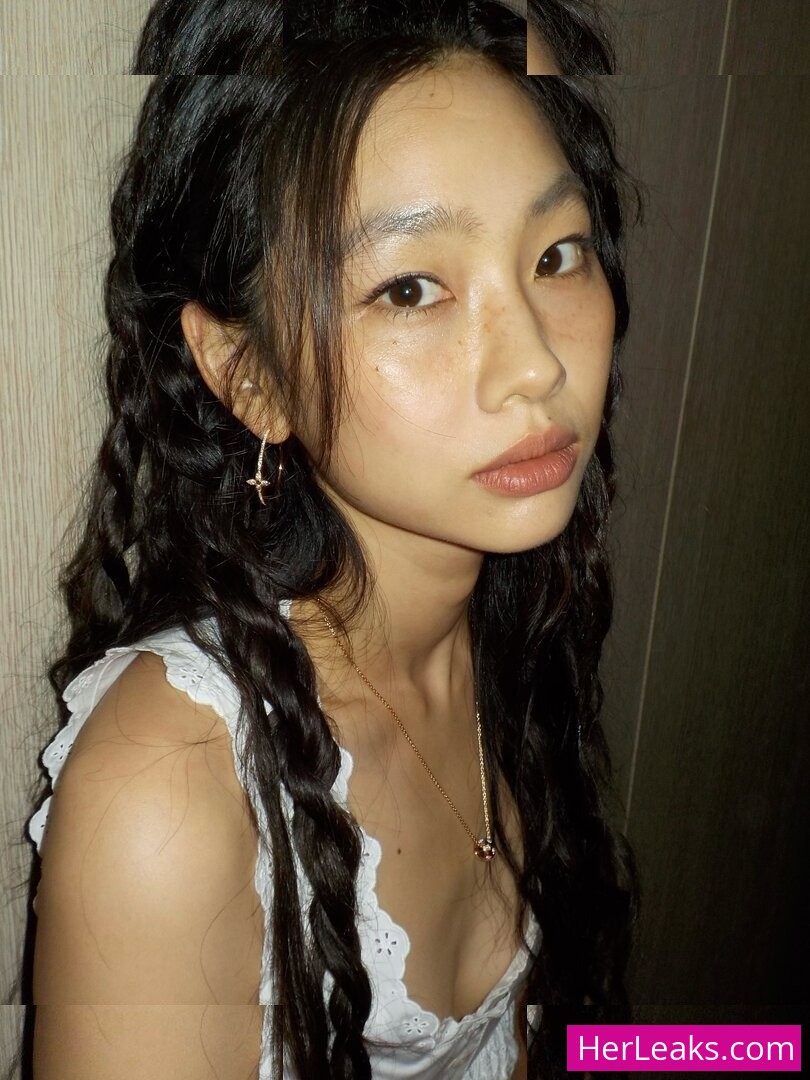 Jung Ho-yeon - Image 138