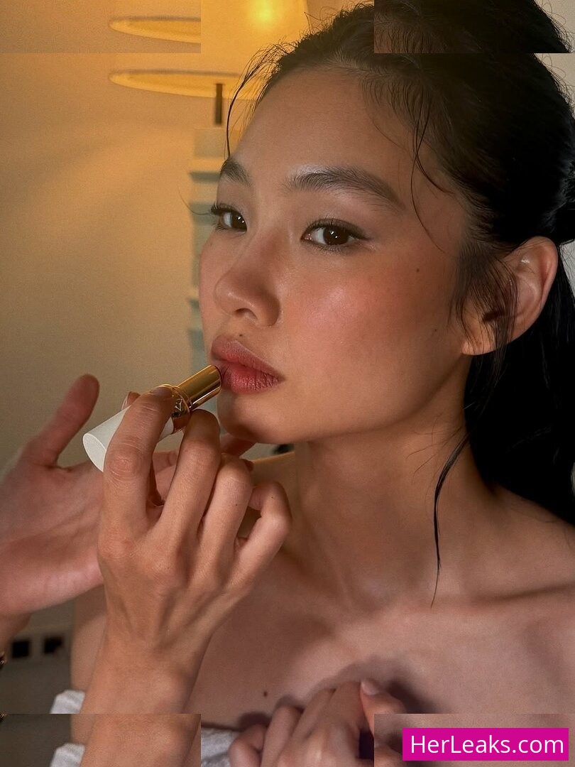 Jung Ho-yeon - Image 30