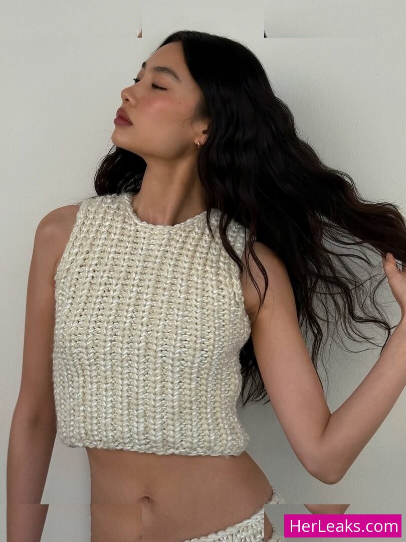 Jung Ho-yeon - Image 16