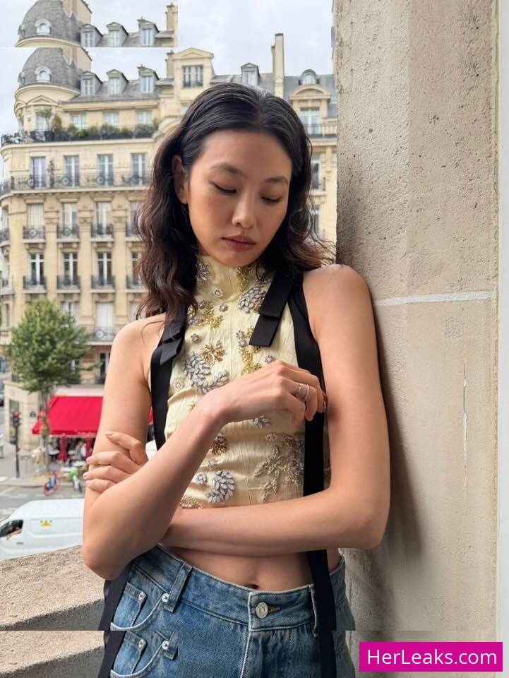 Jung Ho-yeon - Image 6