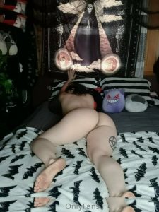 Lilith Foxx - Image 4