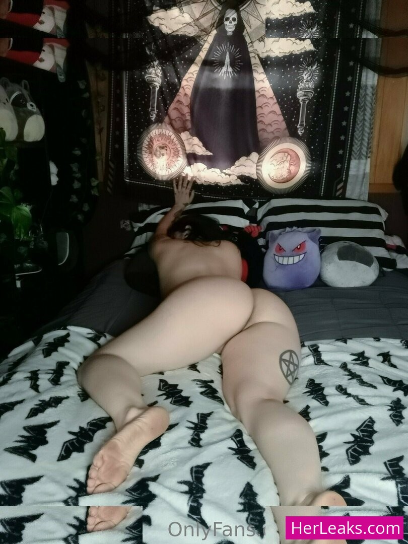Lilith Foxx - Image 4