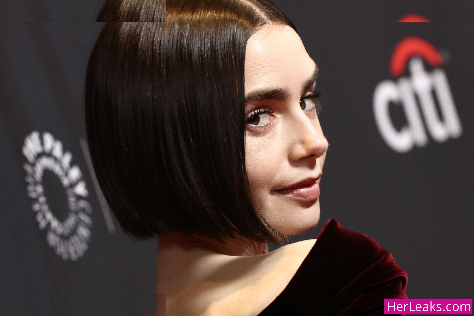 Lily Collins - Image 190