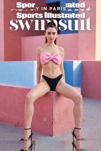 Lily Collins - Image 145