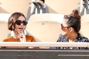Lily Collins - Image 26