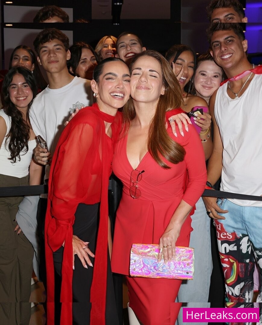 Maria Gabriela De Faria - Image 75