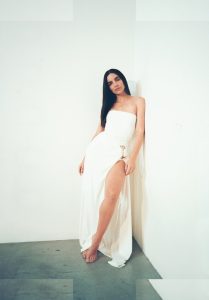 Maria Gabriela De Faria - Image 25