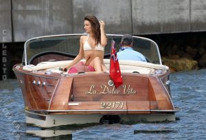 Miranda Kerr - Image 97