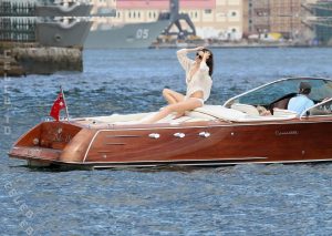 Miranda Kerr - Image 95