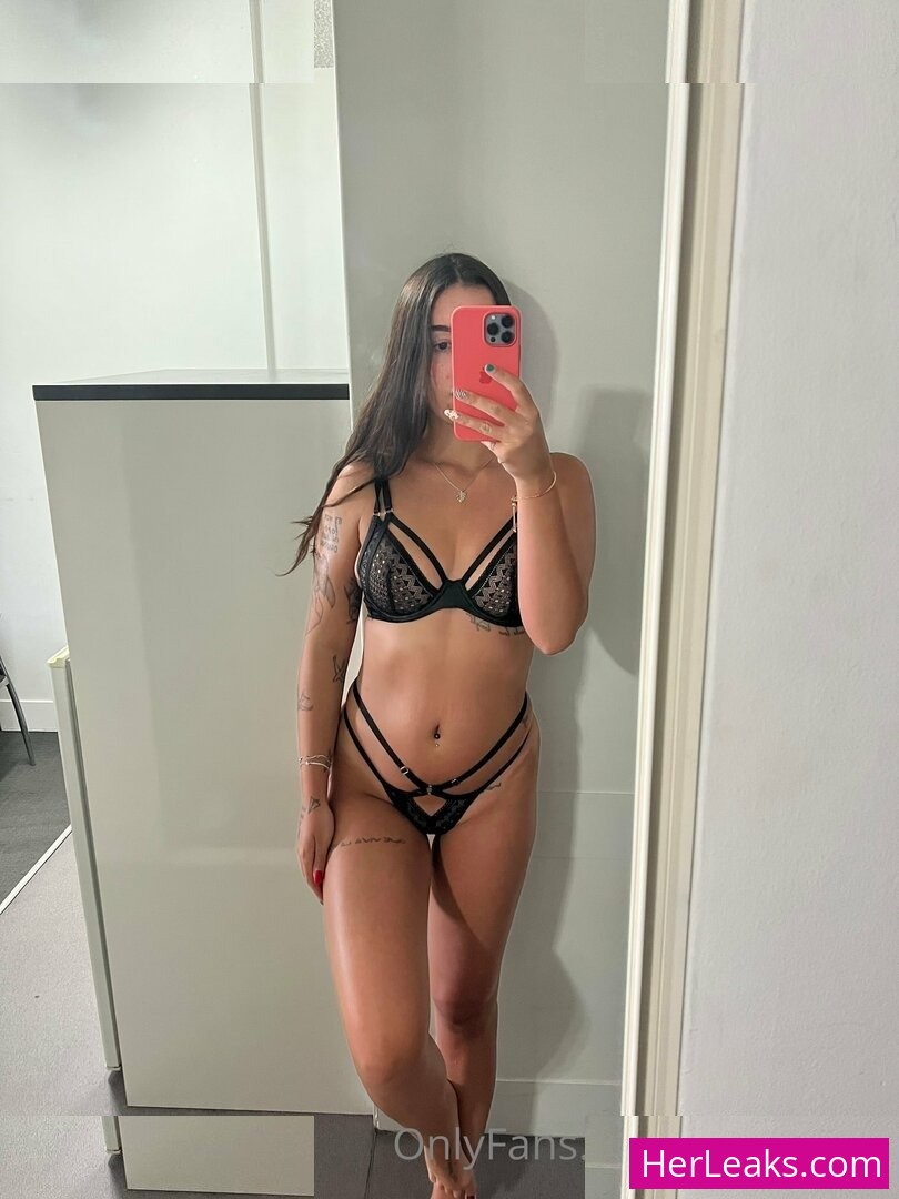 Miss Tahlia - Image 36