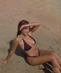 Molly Wallace - Image 44