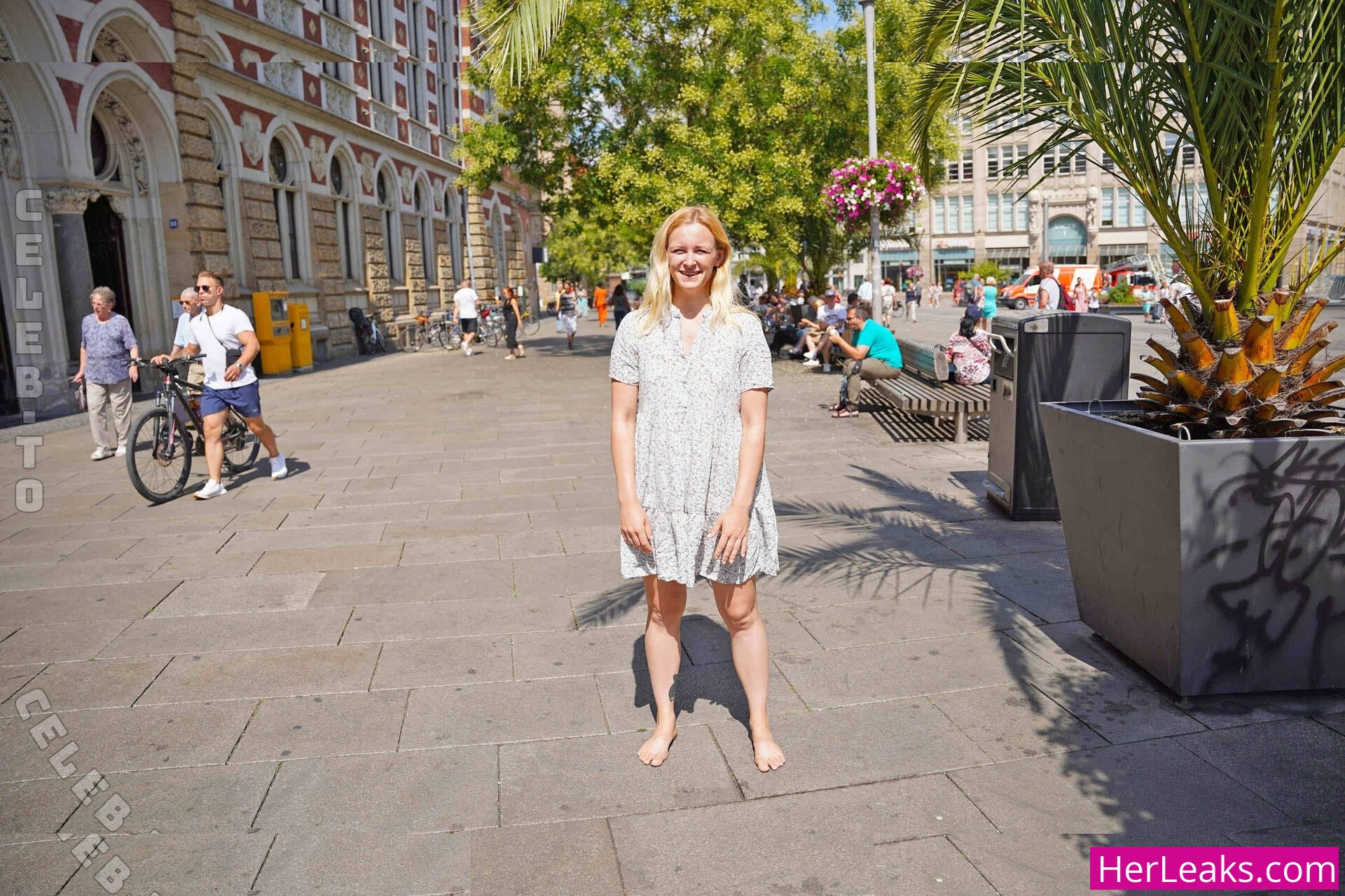 Nude In Public - Image 118