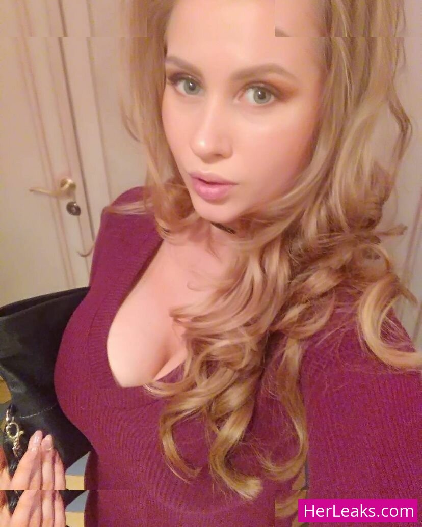 Olga Velichko - Image 67