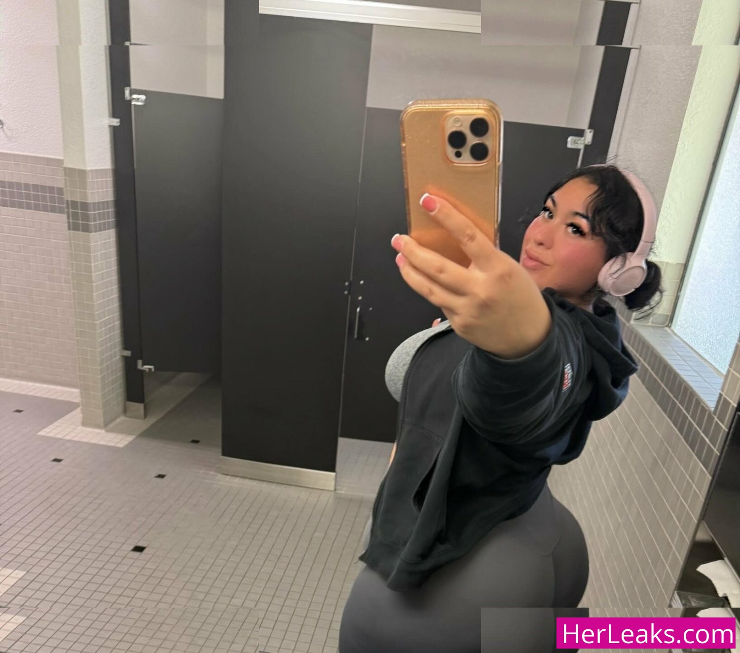 prettymontsy - Image 2