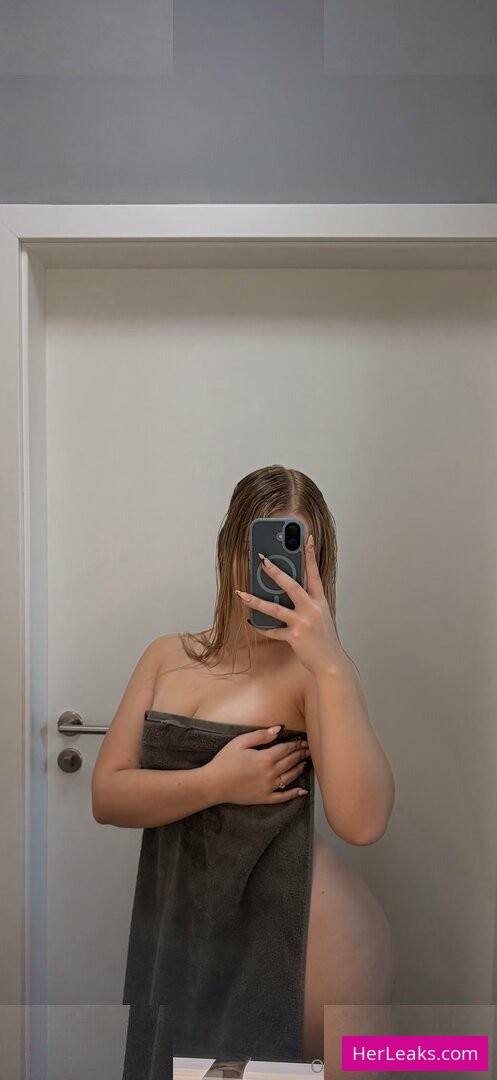 sophie.mzt - Image 136