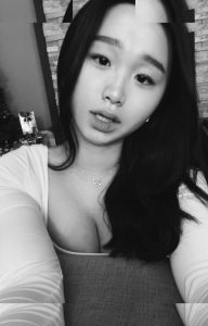 Sua Lee - Image 39