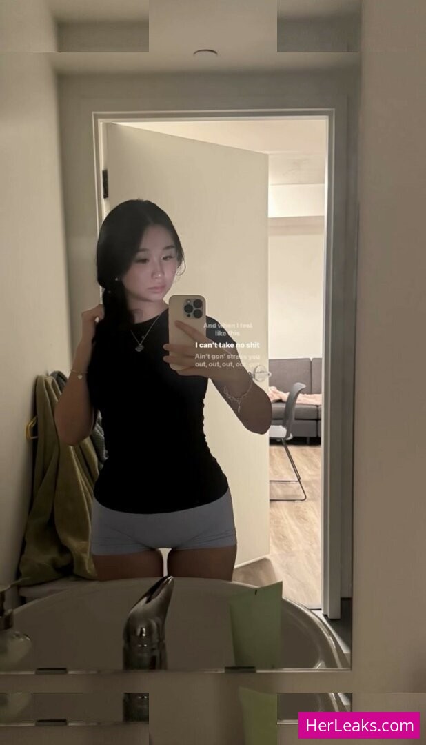 Sua Lee - Image 33