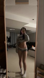 Sua Lee - Image 31