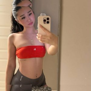 Sua Lee - Image 30