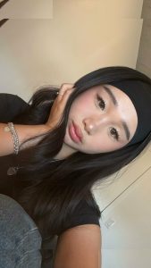 Sua Lee - Image 10
