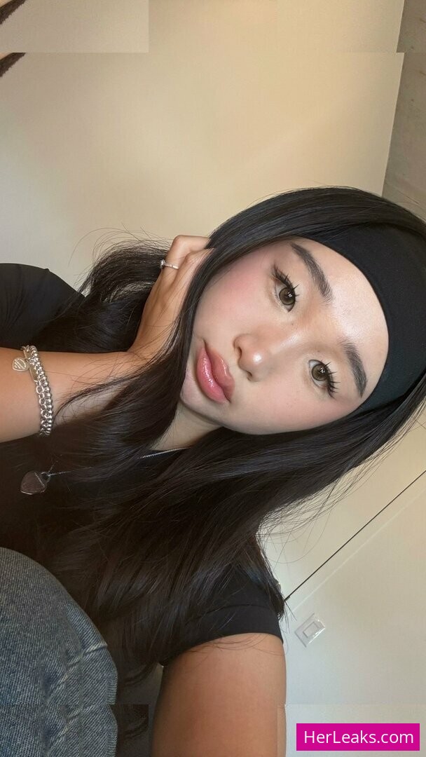 Sua Lee - Image 10