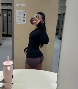 Sua Lee - Image 2