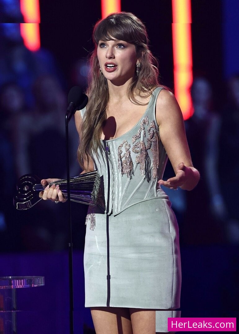 Taylor Swift - Image 150