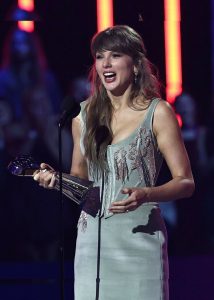 Taylor Swift - Image 149