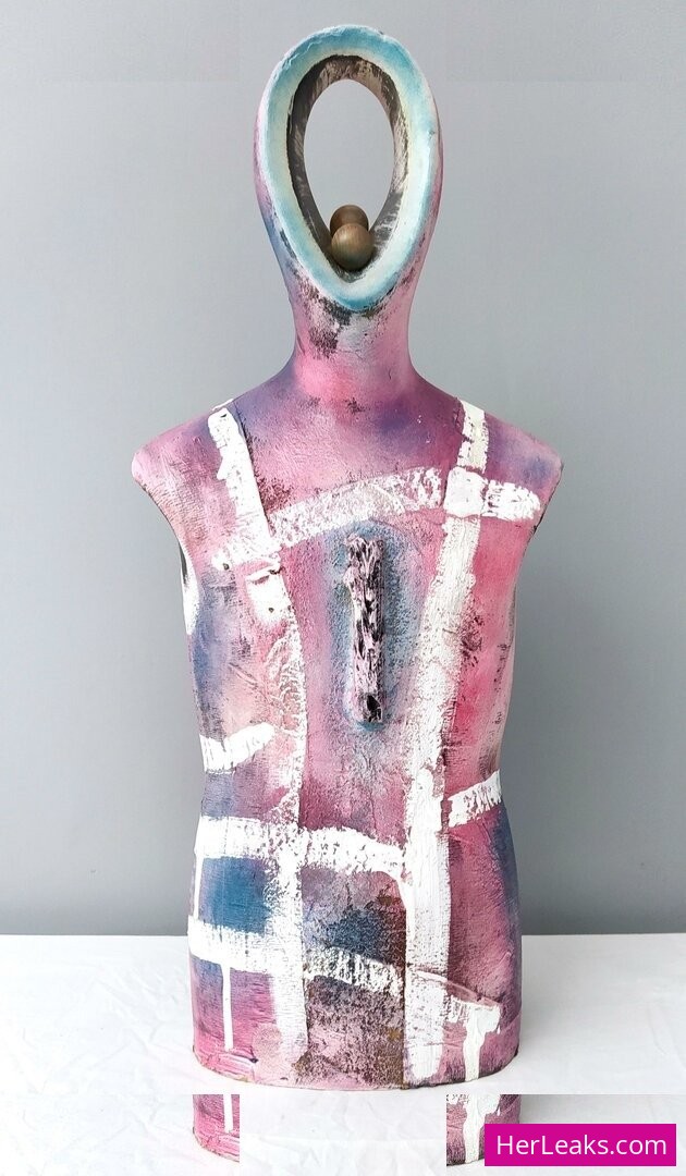 Tiny Model Moriko - Image 2