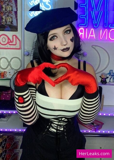 Tu44a_Cosplay - Image 182