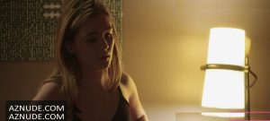 Victoria Cox - Image 4