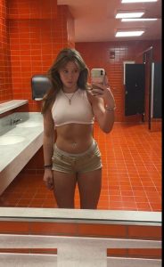 Dani Thorner - Image 6