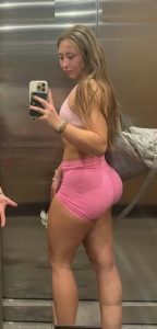 Dani Thorner - Image 5