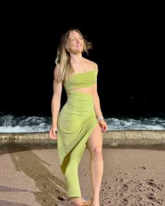 ellenvy - Image 99
