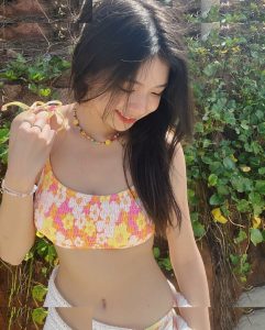 Elyn Leong - Image 179