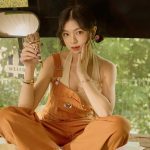 Elyn Leong - Image 173