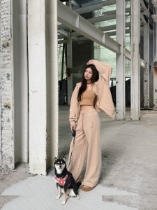 Elyn Leong - Image 126