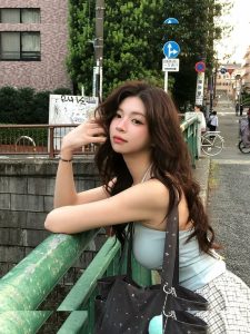 Elyn Leong - Image 119