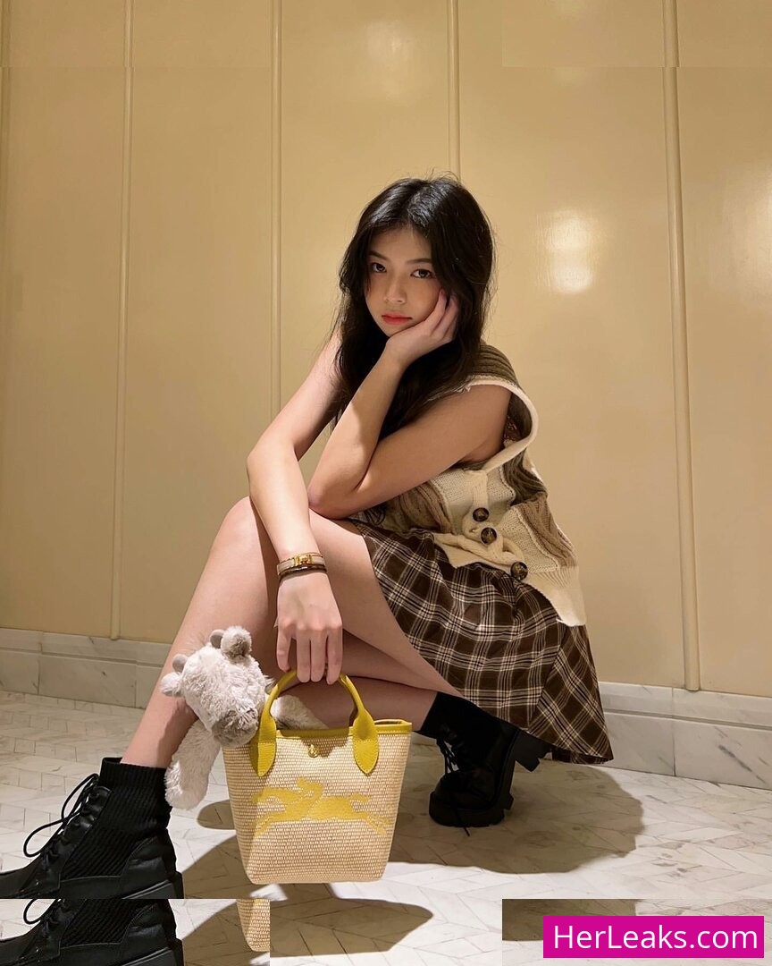 Elyn Leong - Image 103