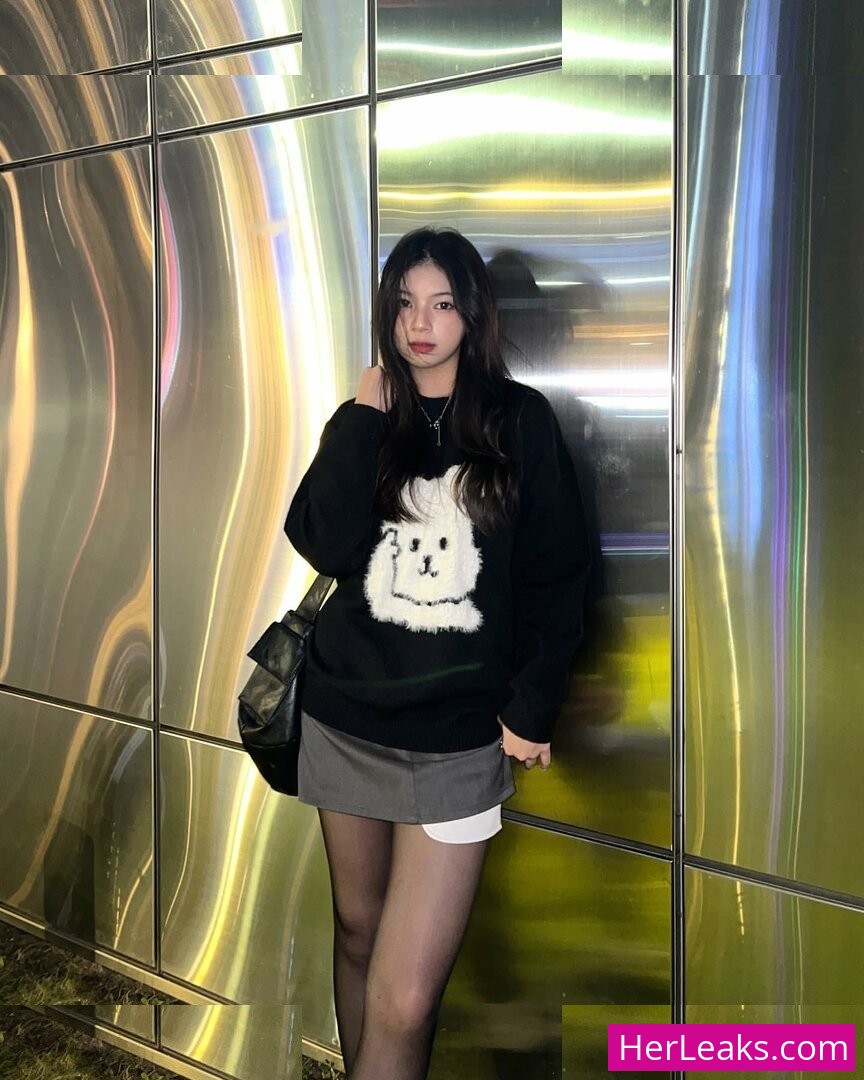 Elyn Leong - Image 75