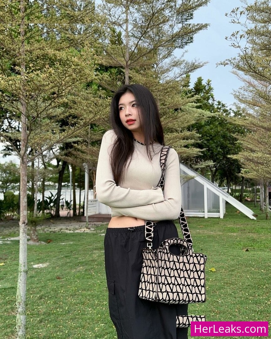 Elyn Leong - Image 73