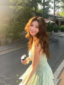 Elyn Leong - Image 65