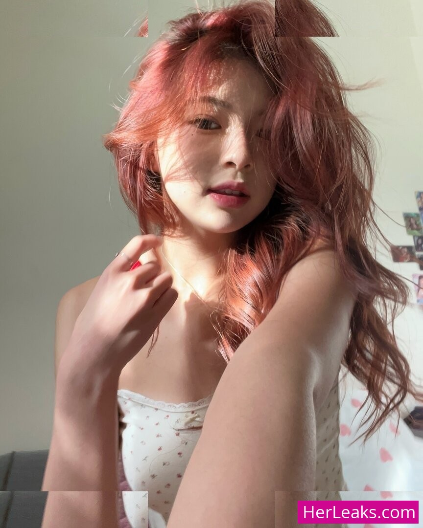 Elyn Leong - Image 57