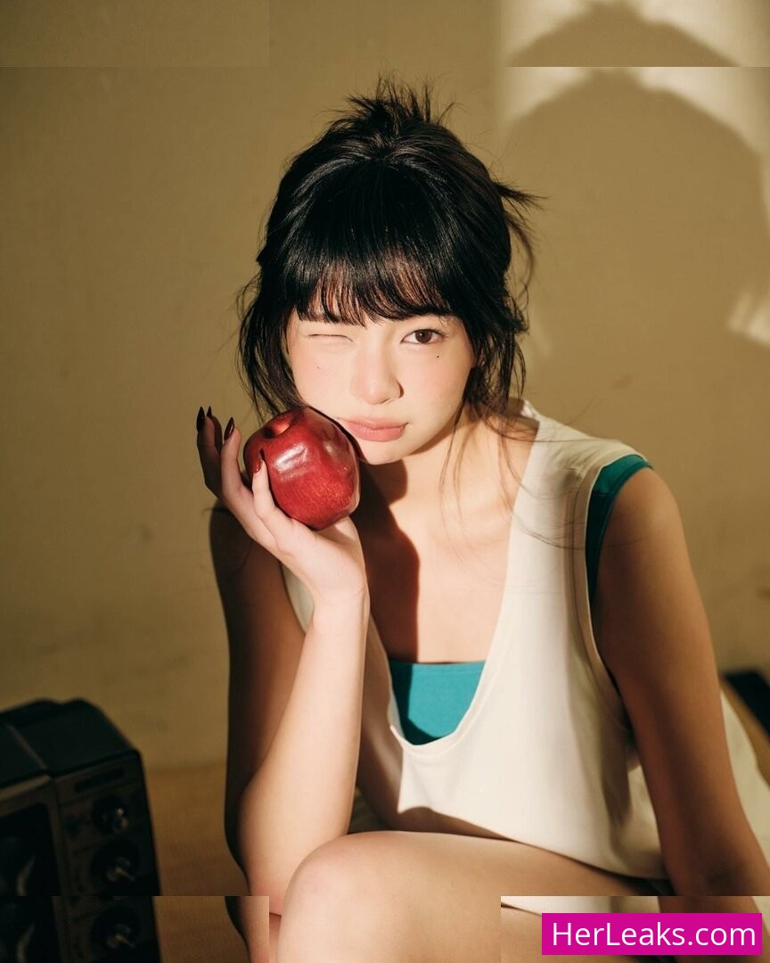 Elyn Leong - Image 44