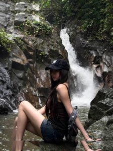 Elyn Leong - Image 18