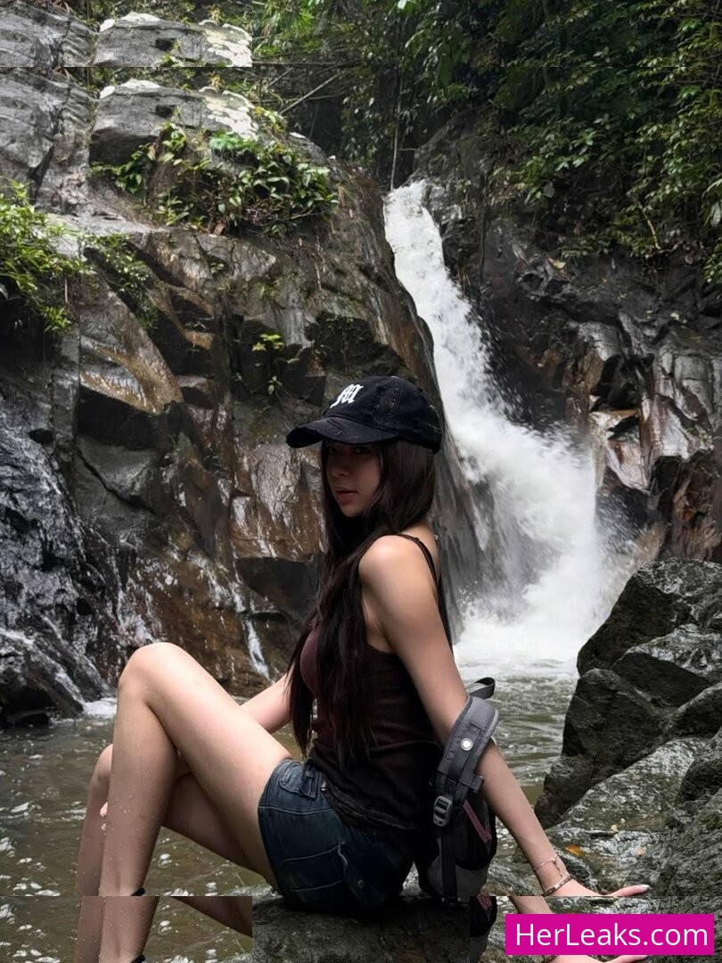 Elyn Leong - Image 18