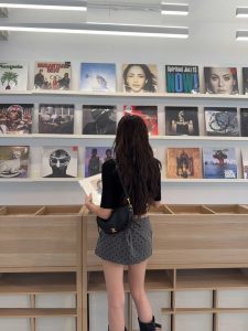 Elyn Leong - Image 10